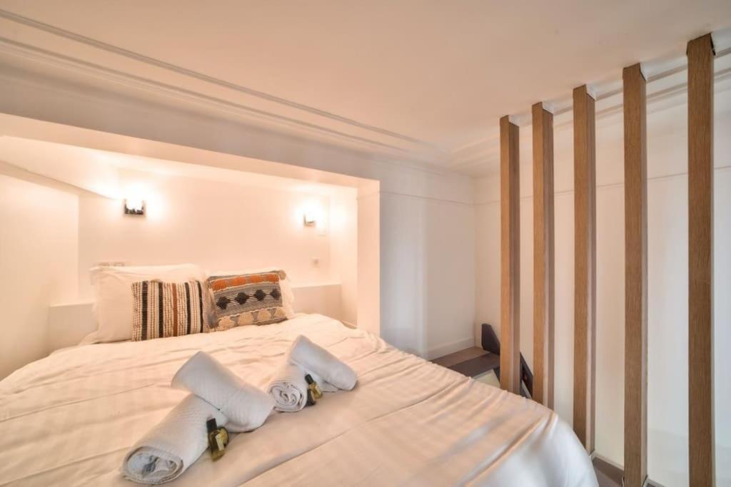 Bel Appartement Au Coeur De Montmartre Paris Exterior foto